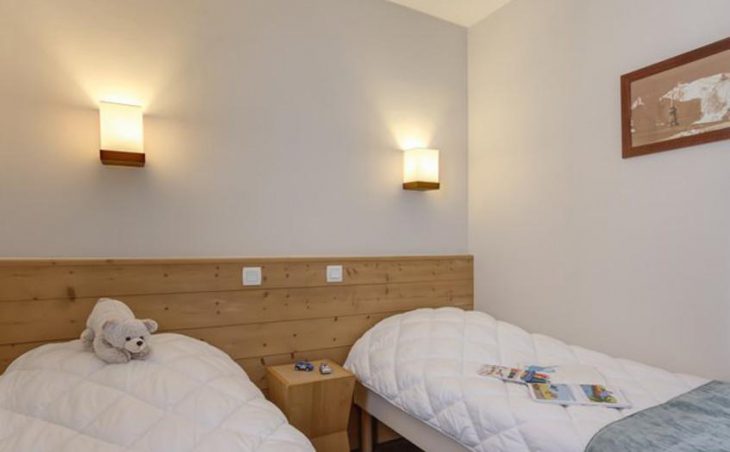 La Marelle et Le Rami, La Plagne, Twin Bedroom